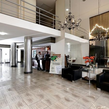 Hotel Monte Rey Montes Claros Ngoại thất bức ảnh