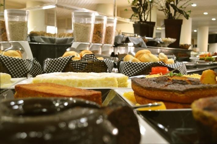 Hotel Monte Rey Montes Claros Ngoại thất bức ảnh