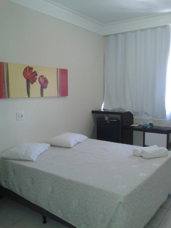 Hotel Monte Rey Montes Claros Ngoại thất bức ảnh