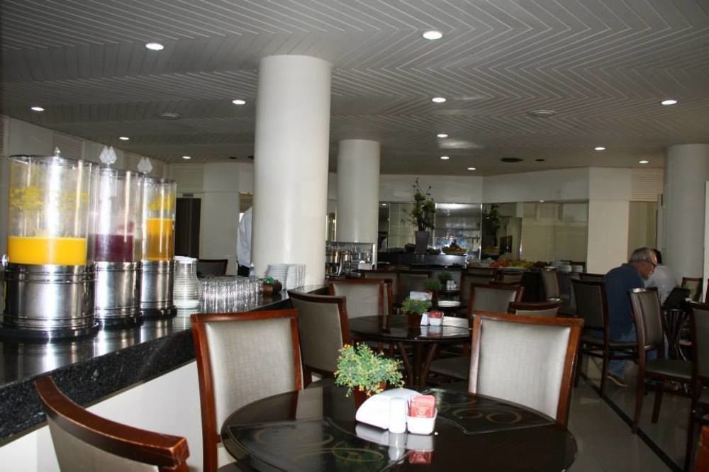 Hotel Monte Rey Montes Claros Ngoại thất bức ảnh