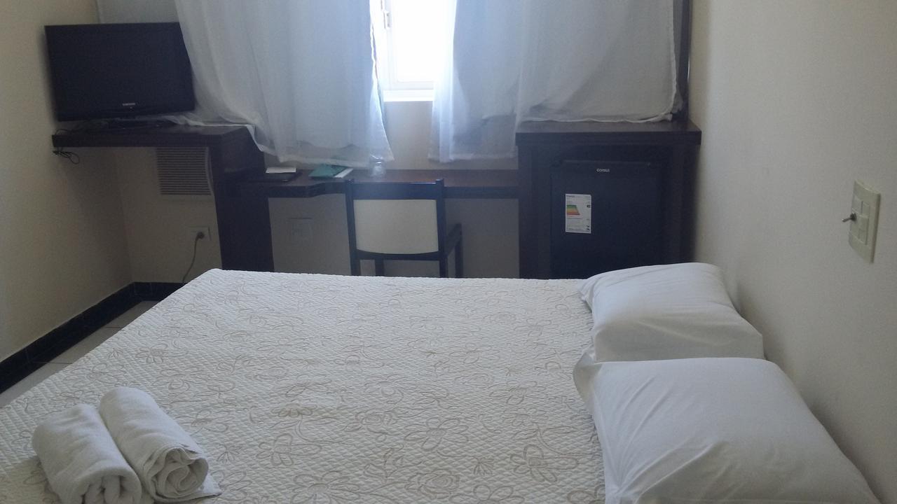 Hotel Monte Rey Montes Claros Ngoại thất bức ảnh