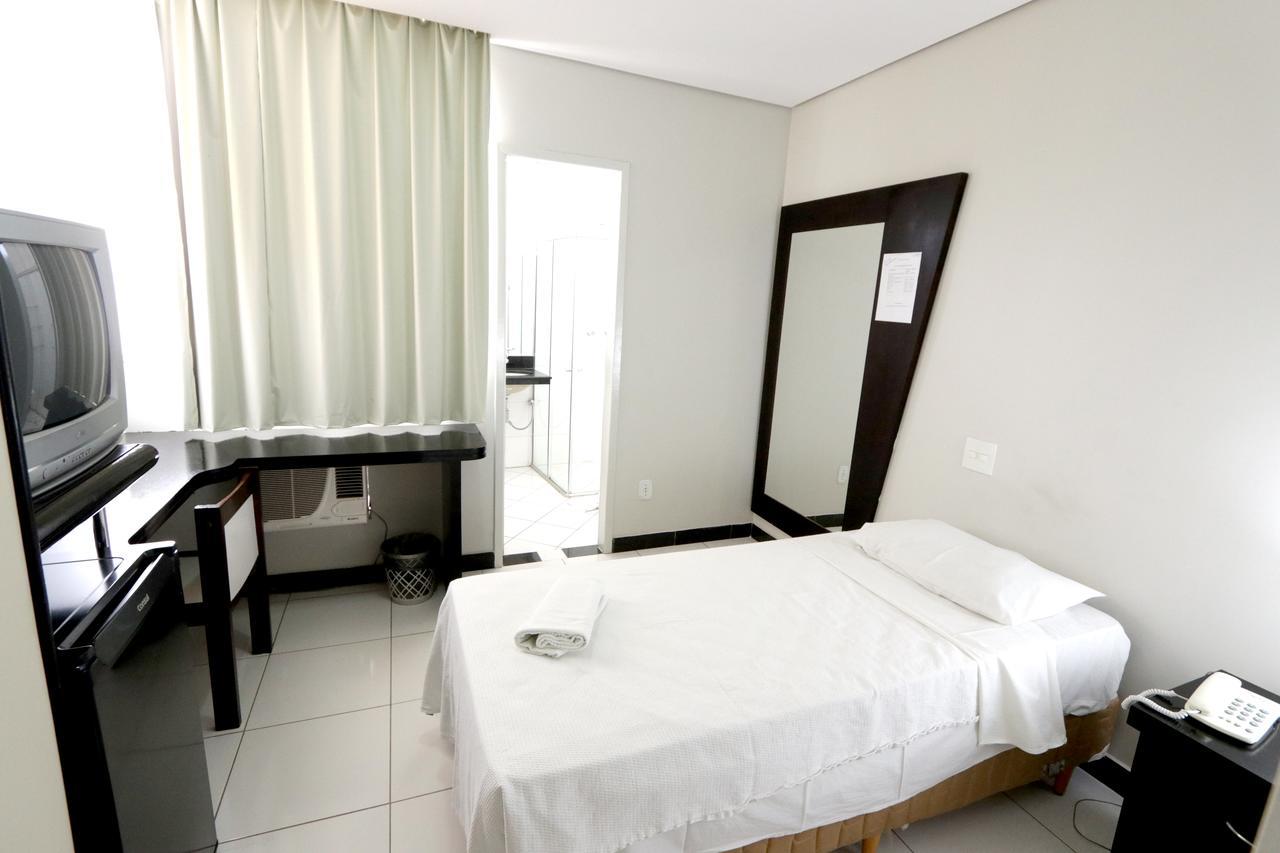 Hotel Monte Rey Montes Claros Ngoại thất bức ảnh